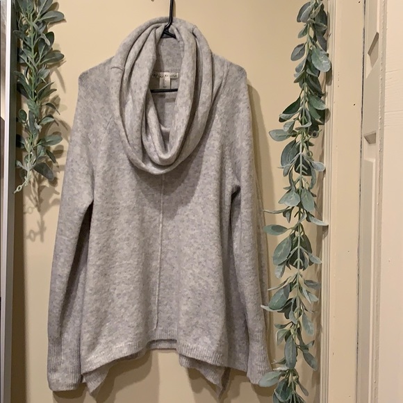Kaisely Sweaters - Oversized gray cowl neck soft sweater